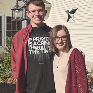 Meet your Posher, Nikea